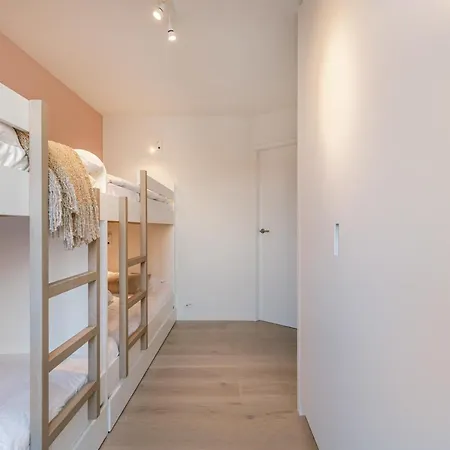 Luxurious 3 Bedroom With Terrace *